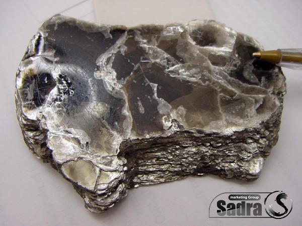 Buy the best types of metallic minerals at a cheap price